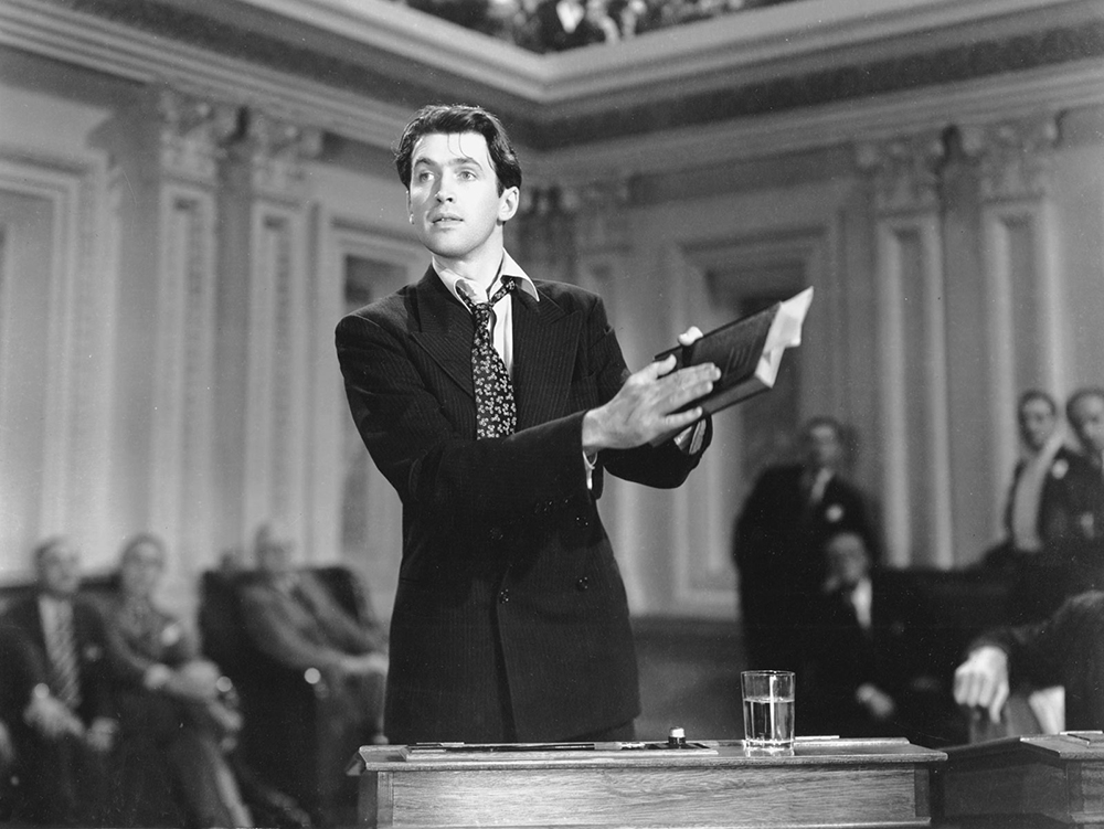 Scena tratta da 
        Mr. Smith Va a Washington        