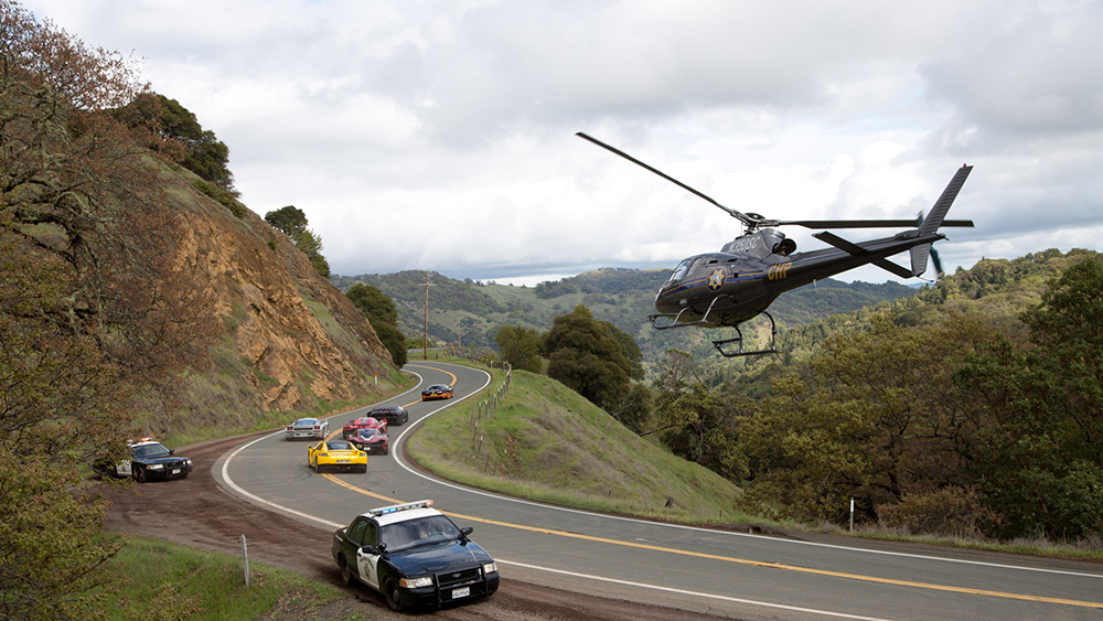Scena tratta da 
        Need for Speed        