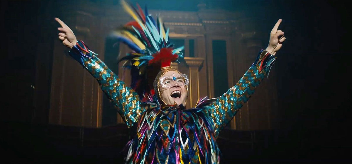 Scena tratta da 
        Rocketman        